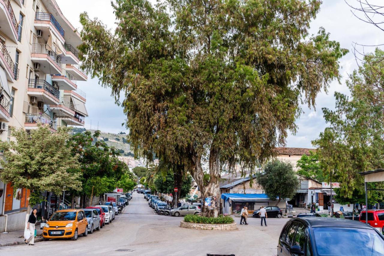 Work-Friendly Central Apartments, Sarande Exterior photo