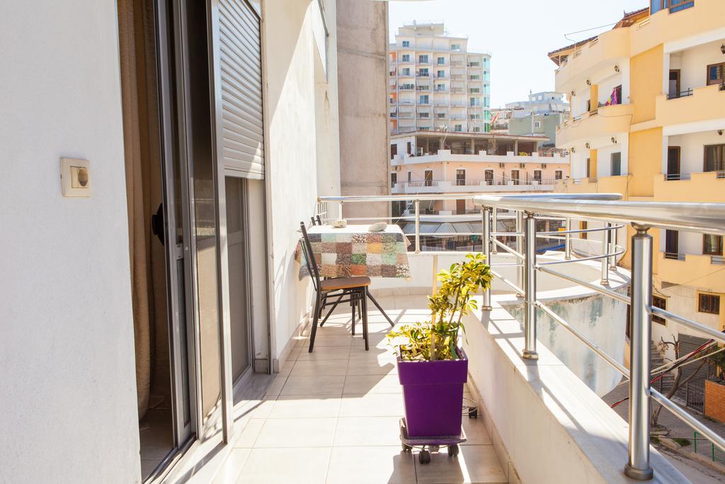 Work-Friendly Central Apartments, Sarande Exterior photo